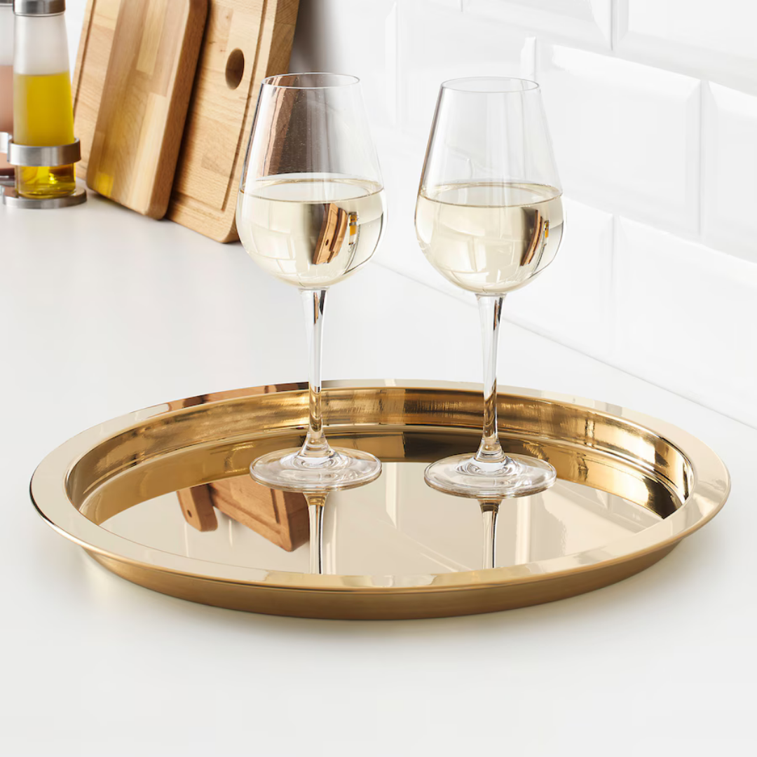 Tray Glattis