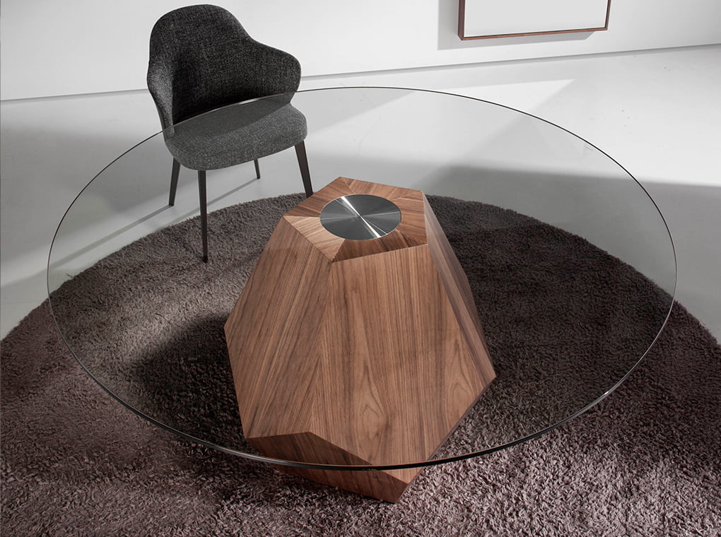 Dining table with tempered glass and wood in natural walnut finish