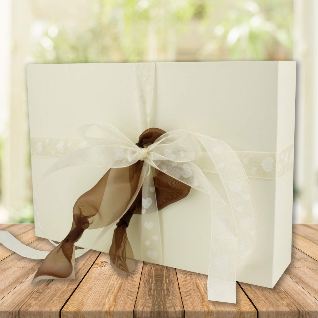 Gift Box Byana, 30.2 x 21.3 cm