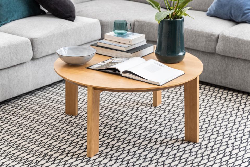 Maxime round coffee table, top matt oak PU lacquered veneer, base matt oak NC lacquered veneer, Ø90x42 cm